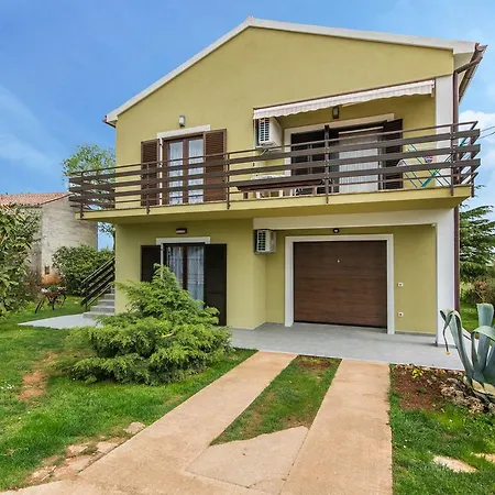 Katja Guest house